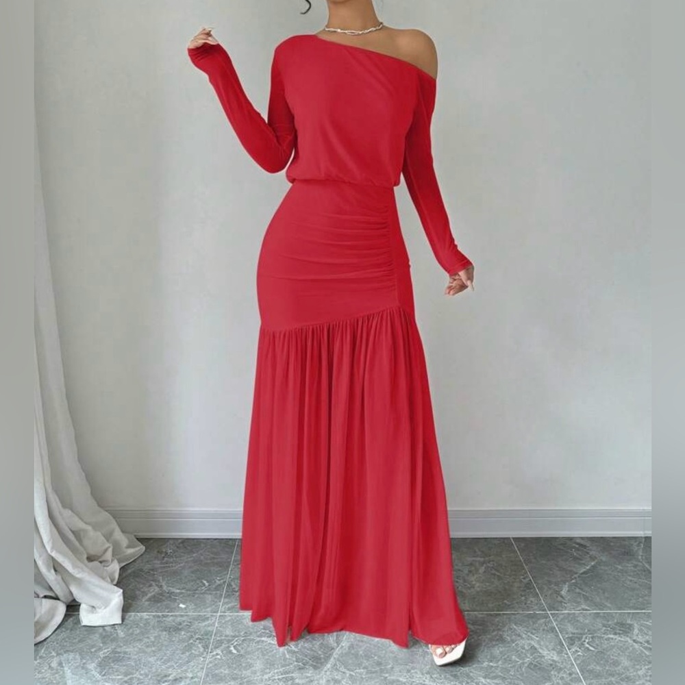 Women's Elegant Solid Asymmetric Neck Pleated Lon… - image 3